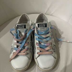 LIMITED EDITION Golden Goose White Sneakers with Pink and Blue Laces